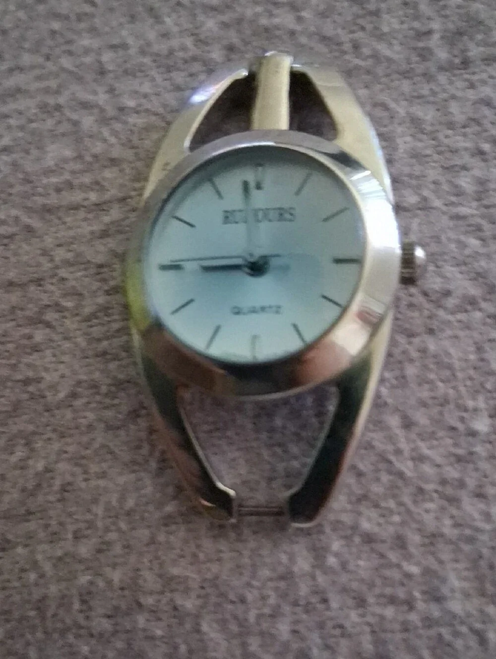 no band locate exact